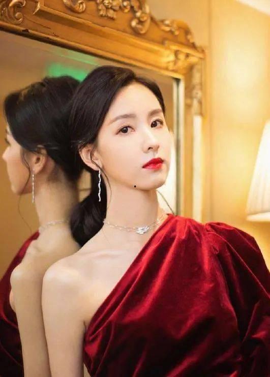 刘思思最新爆料,娱乐圈背后的惊人真相  第1张